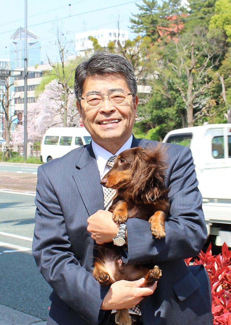学校長挨拶 河原アイペットワールド専門学校 学校長挨拶 河原アイペットワールド専門学校
